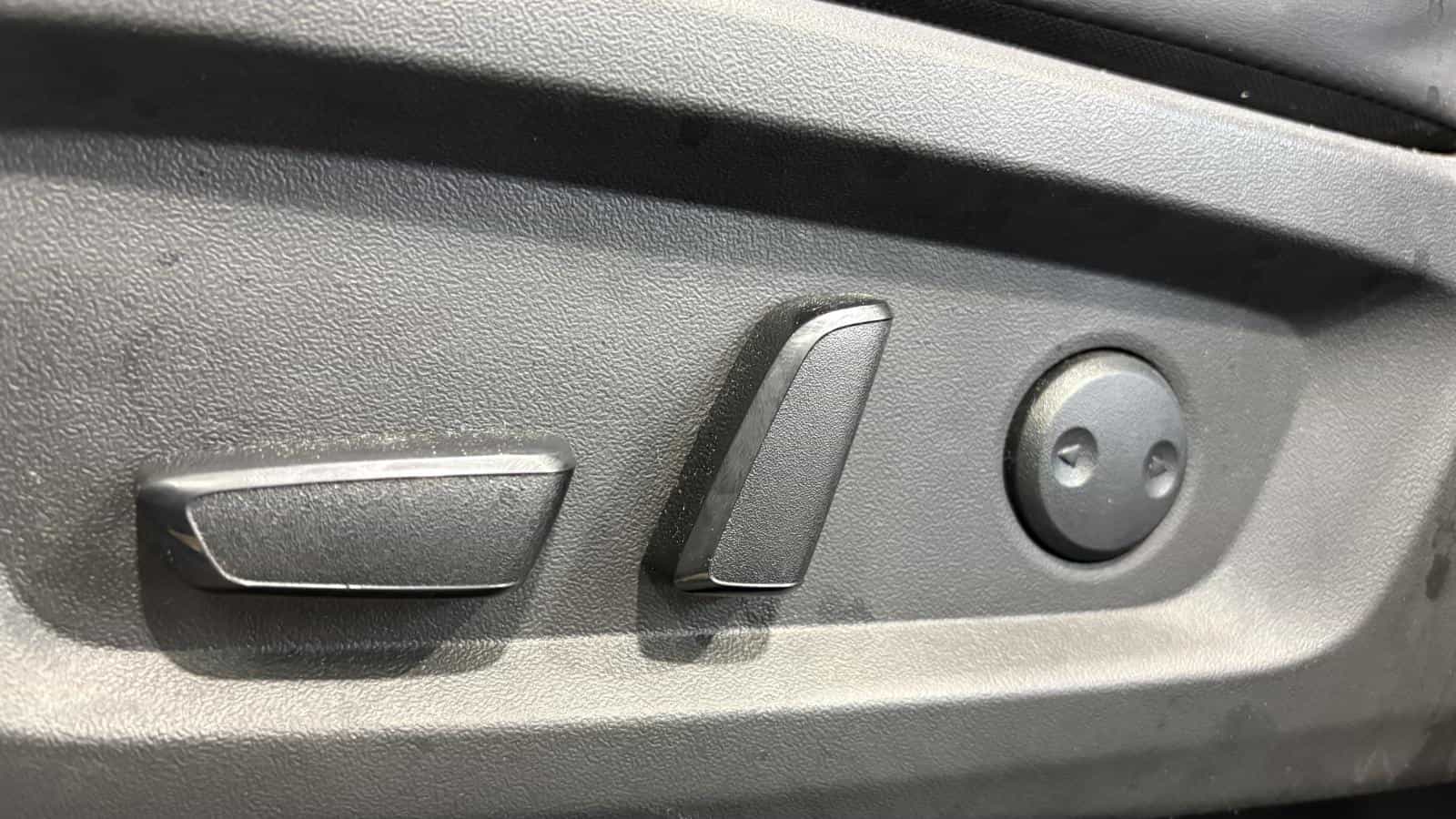 Image 10 Mitsubishi Outlander PHEV Le *Awd *Toit Pano *Cuir *Bizone *Gps *Carplay *Caméra 360 2024