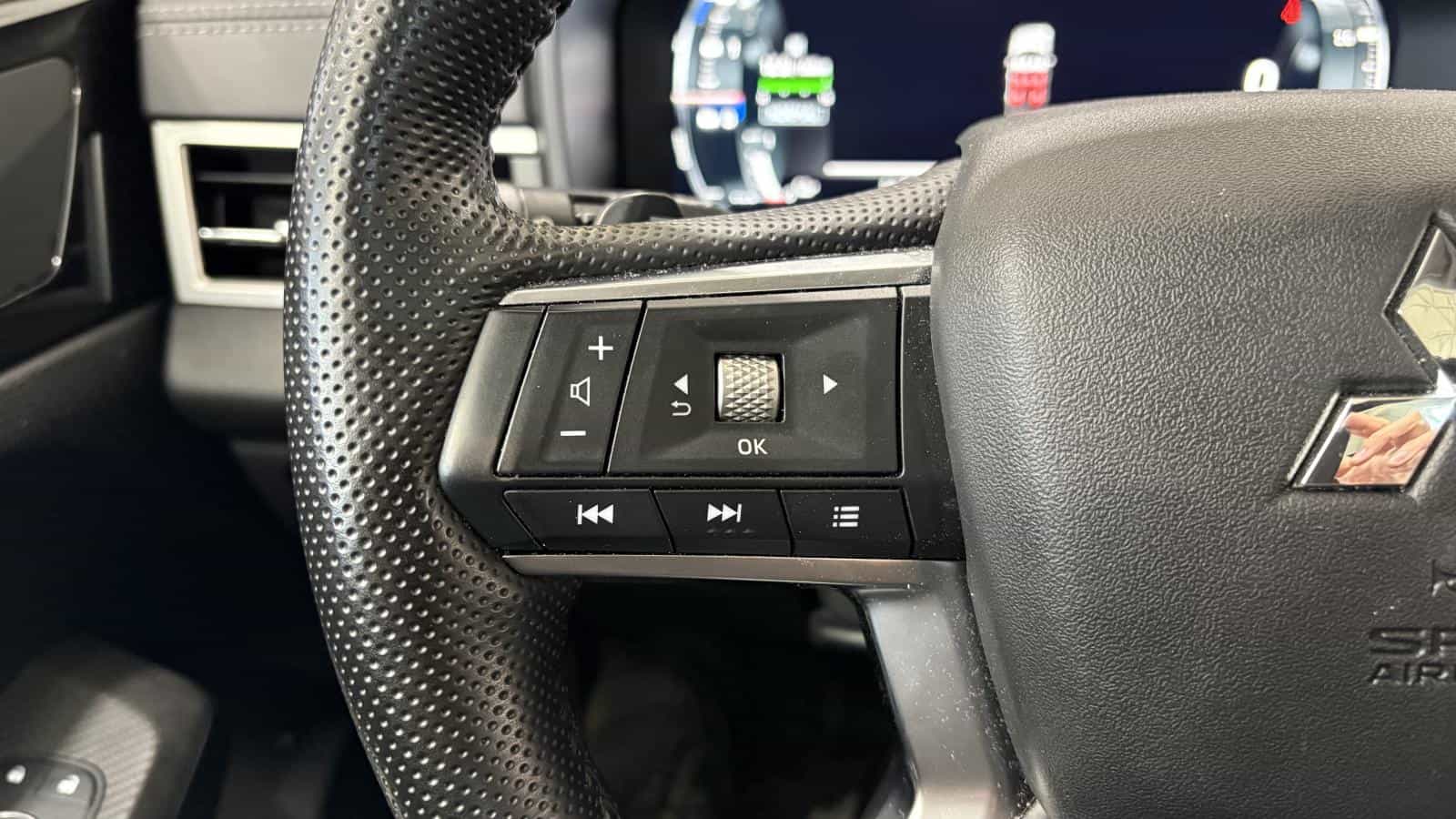 Image 16 Mitsubishi Outlander PHEV Le *Awd *Toit Pano *Cuir *Bizone *Gps *Carplay *Caméra 360 2024