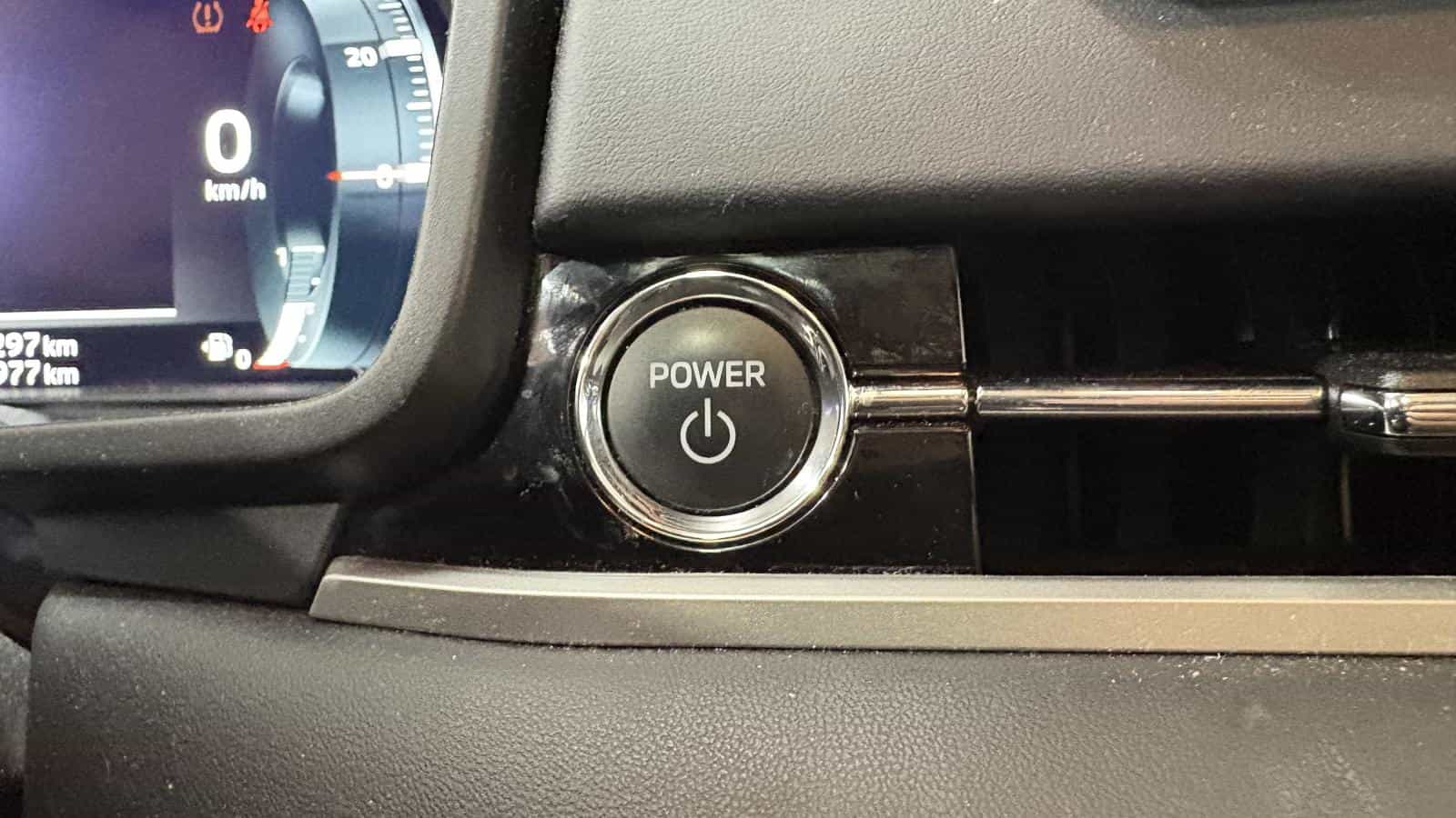 2024 Mitsubishi Outlander PHEV Le *Awd *Toit Pano *Cuir *Bizone *Gps *Carplay *Caméra 360 - Image 28