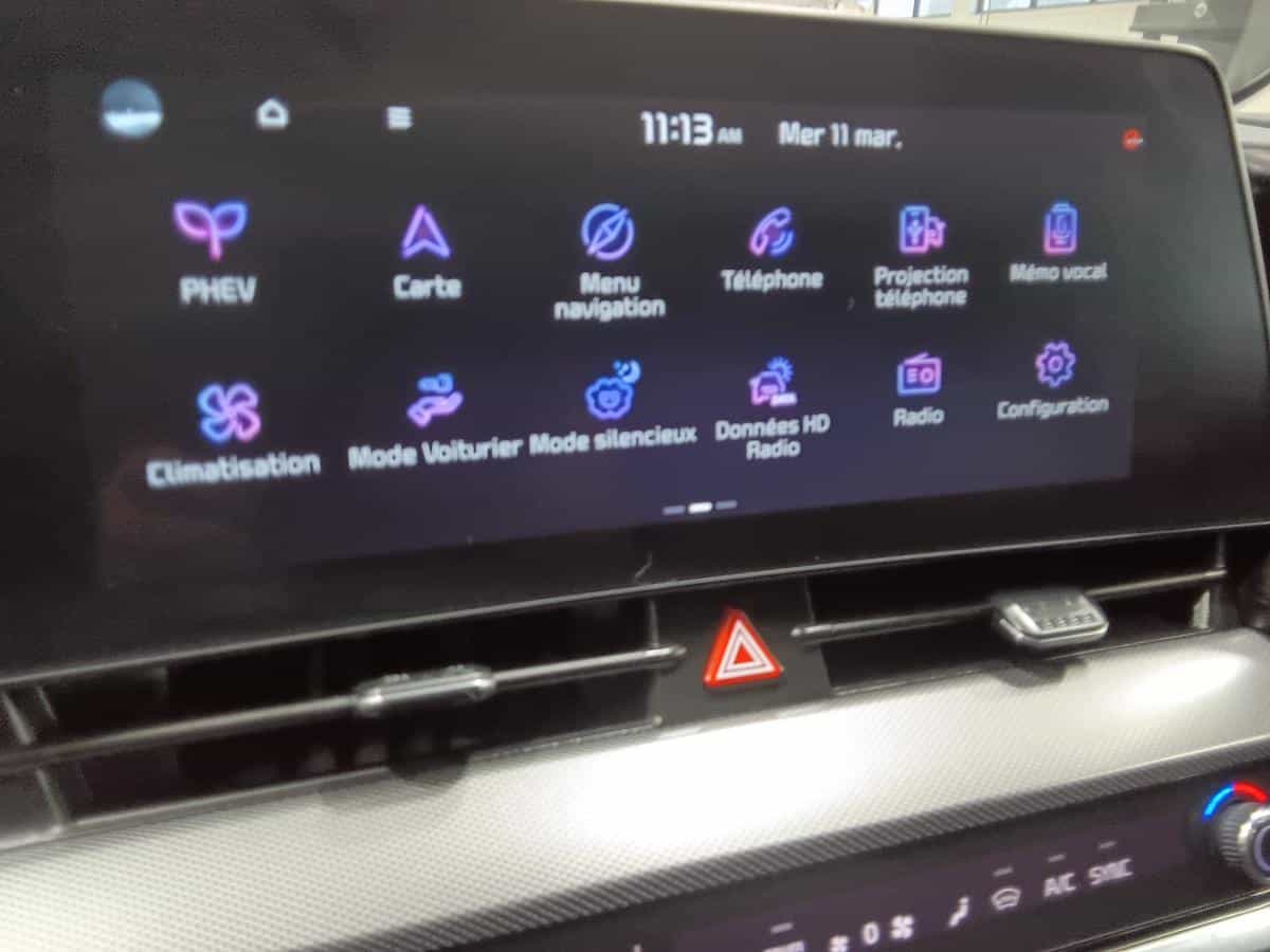 2023 Kia Sportage Sx* Sieges Ventiles* Volant Chauffant* Toit Pano* - Image 27