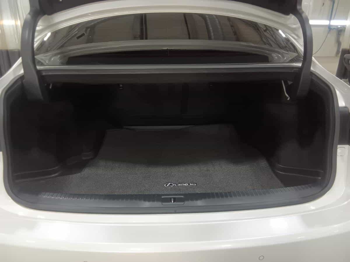 2019 Lexus IS Is 300 *V6 *Awd *Toit *Cuir *Siege Ventilé *Gps - Image 9