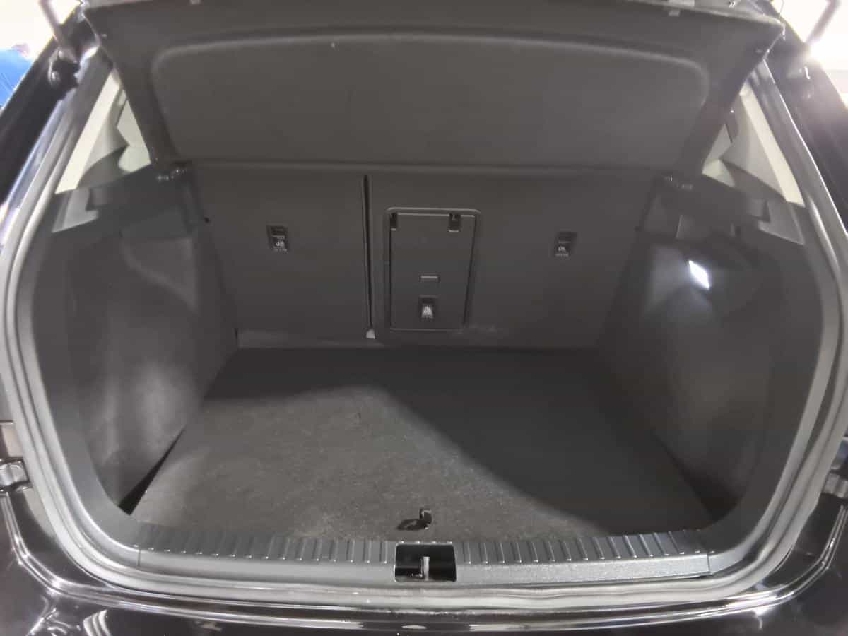 2025 Volkswagen Taos Comfortline *4MOTION *SIÈGES CHAUFFANTS *CARPLAY - Image 9