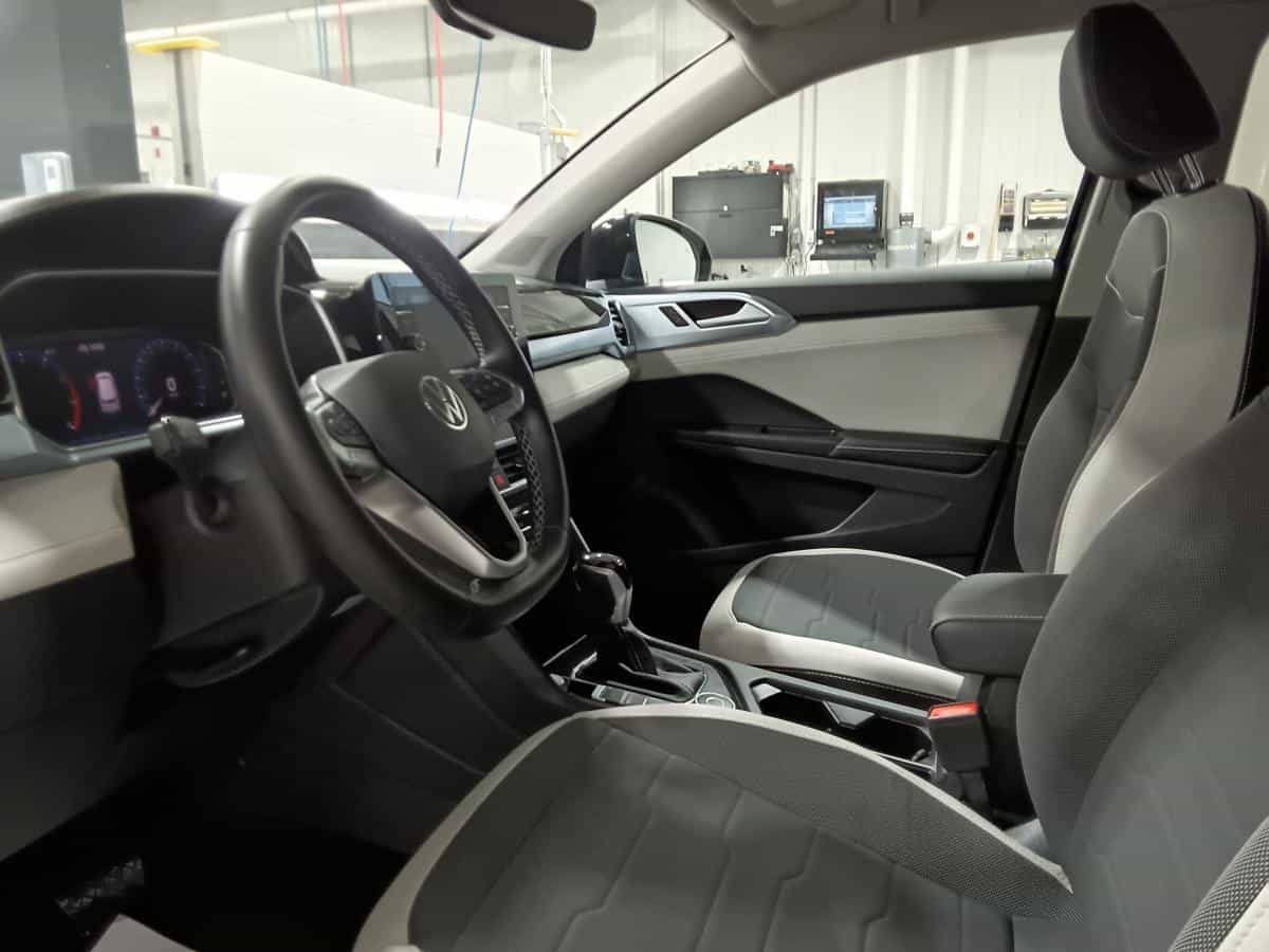 2025 Volkswagen Taos Comfortline *4MOTION *SIÈGES CHAUFFANTS *CARPLAY - Image 14