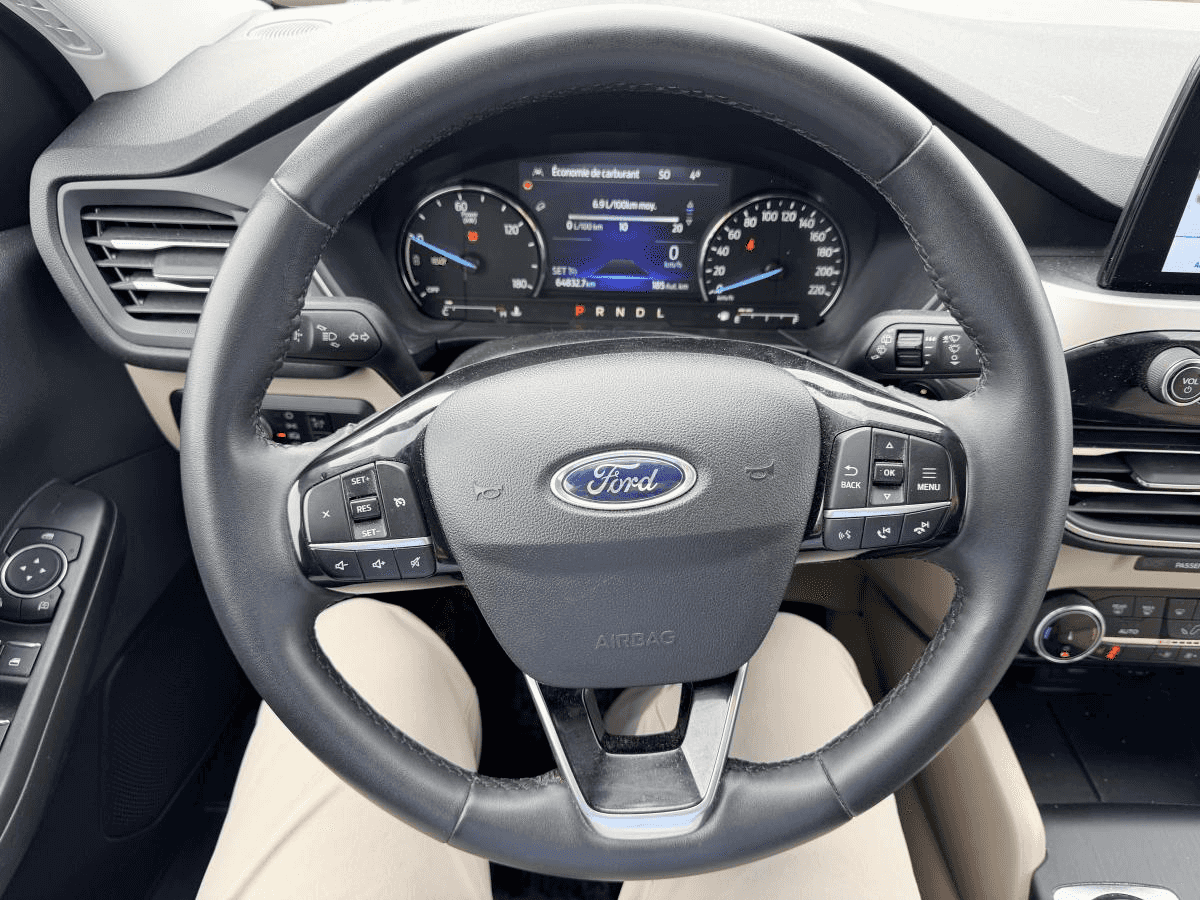 2022 Ford Escape SEL hybride TI - Image 21