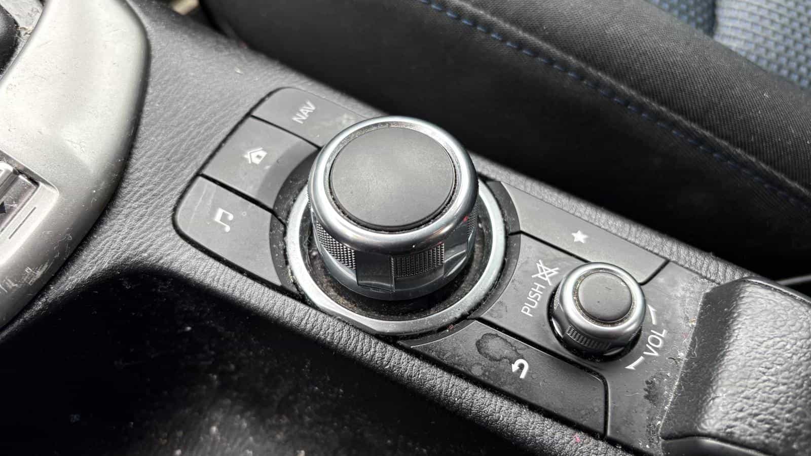 2017 Toyota Yaris Berline *CAMÉRA *SIEGE CHAUFFANT *ÉCRAN TACTILE *CRUISE - Image 27