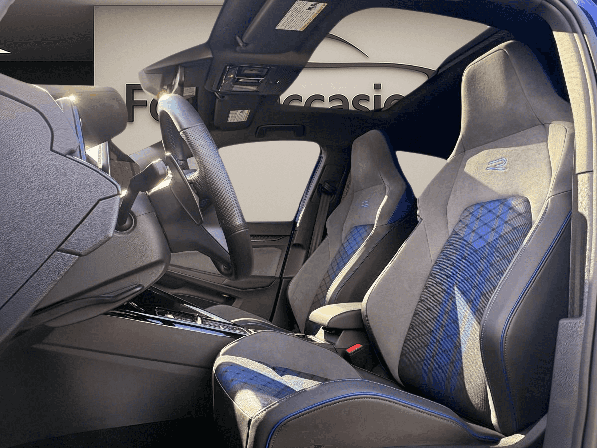 2025 Volkswagen Golf R Black Edition Awd * 328Hp * Cuir * Toit * Gps * Harman Kardon * - Image 6