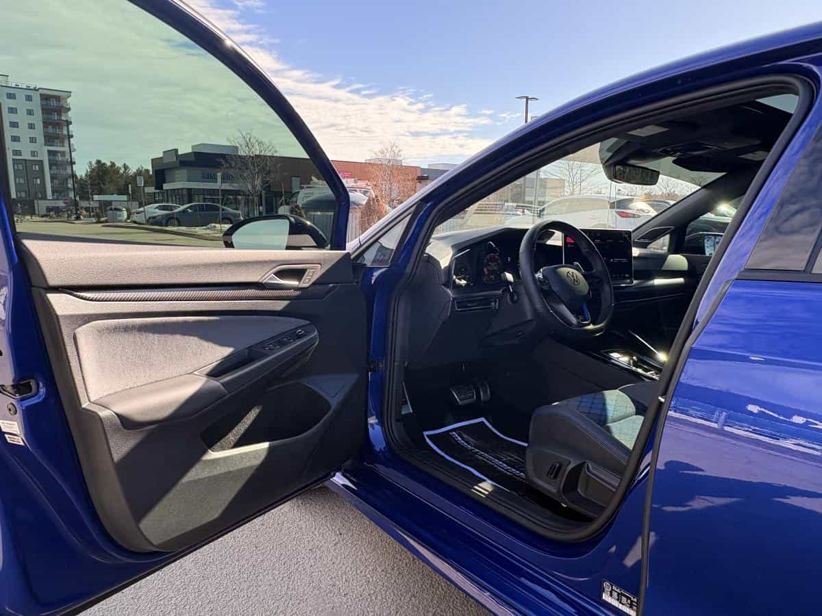 2025 Volkswagen Golf R Black Edition Awd * 328Hp * Cuir * Toit * Gps * Harman Kardon * - Image 25