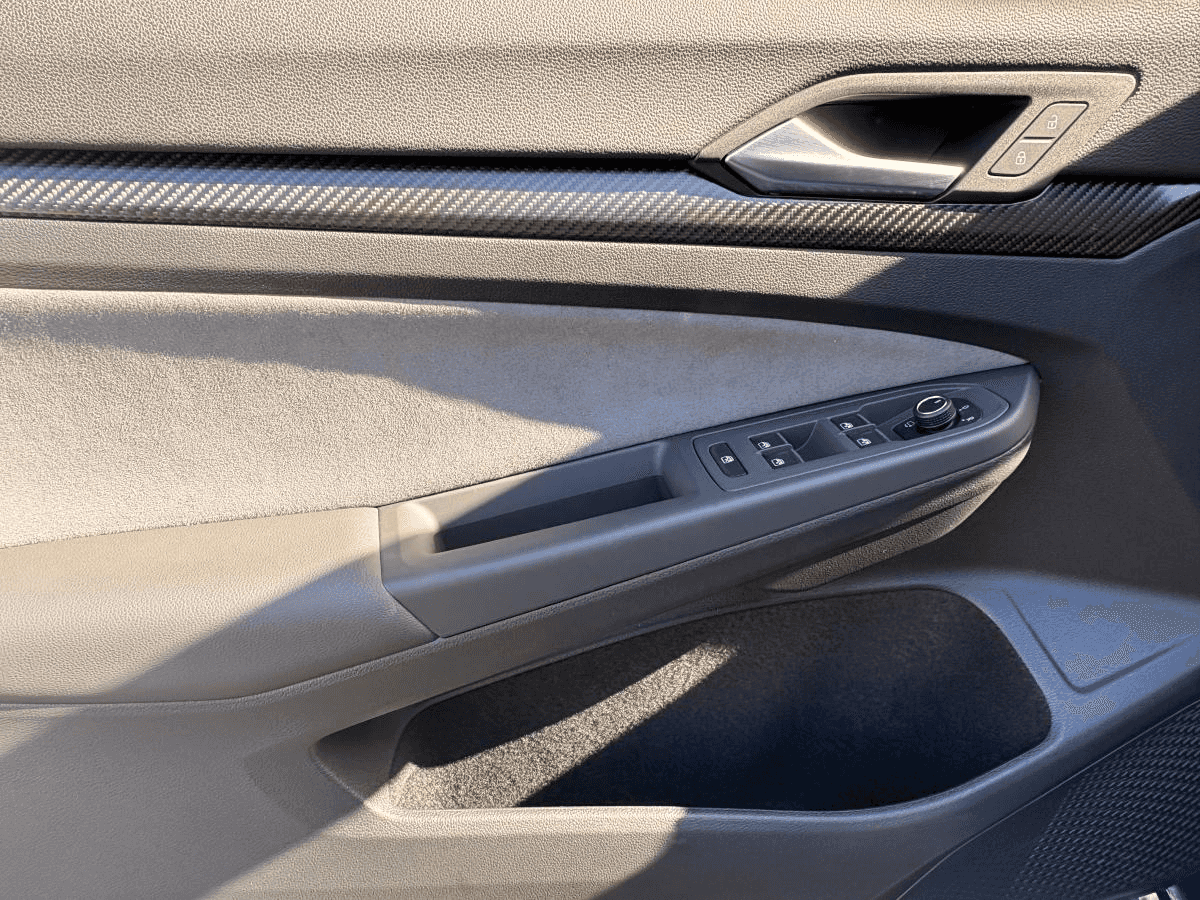 Image 27 Volkswagen Golf R Black Edition Awd * 328Hp * Cuir * Toit * Gps * Harman Kardon * 2025