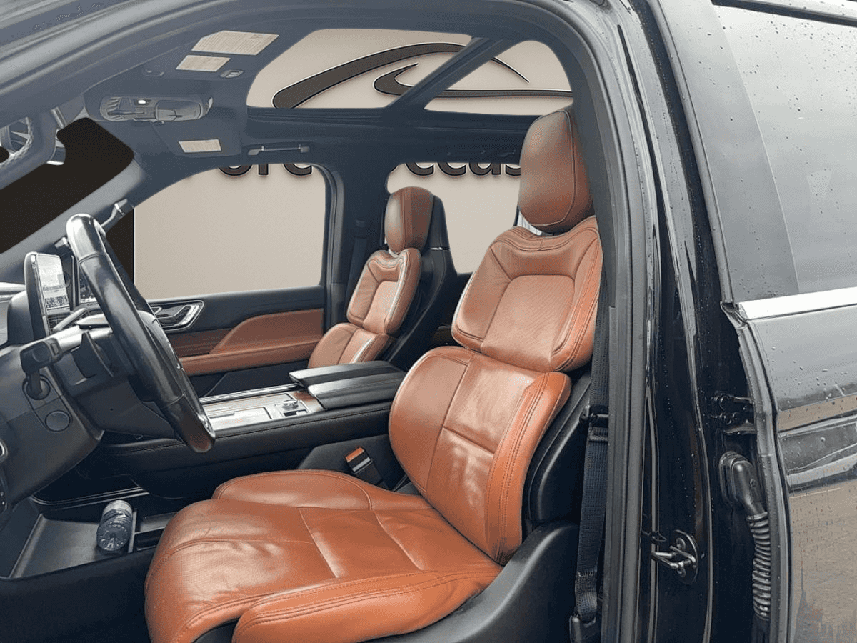 2021 Lincoln Navigator Reserve 4X4 - Image 15