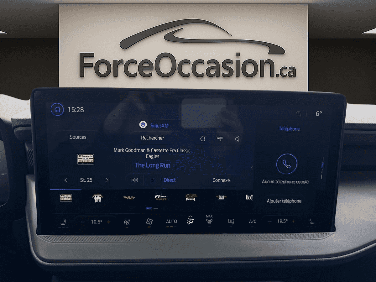 2025 Ford Maverick LARIAT cabine SuperCrew AWD - Image 17