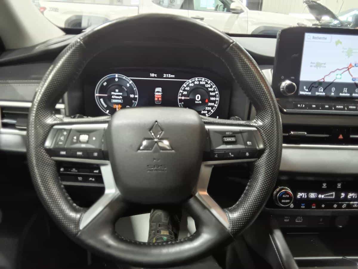 2024 Mitsubishi Outlander PHEV Sel S *7 Pass *Awd *Bizone *Cuir *Toit Pano *Caméra 360 - Image 15