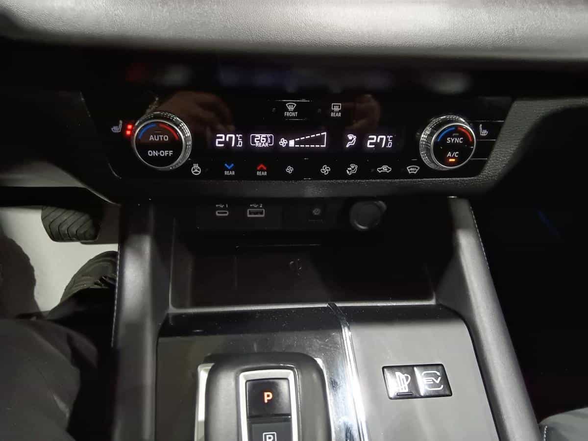 2024 Mitsubishi Outlander PHEV Sel S *7 Pass *Awd *Bizone *Cuir *Toit Pano *Caméra 360 - Image 29