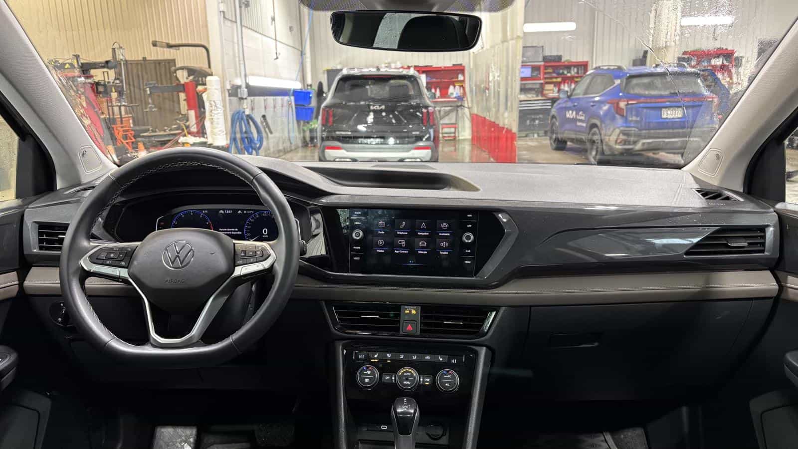 2023 Volkswagen Taos Highline Turbo *Awd *Bizone *Toit Pano *Cuir *Gps *Carplay - Image 7