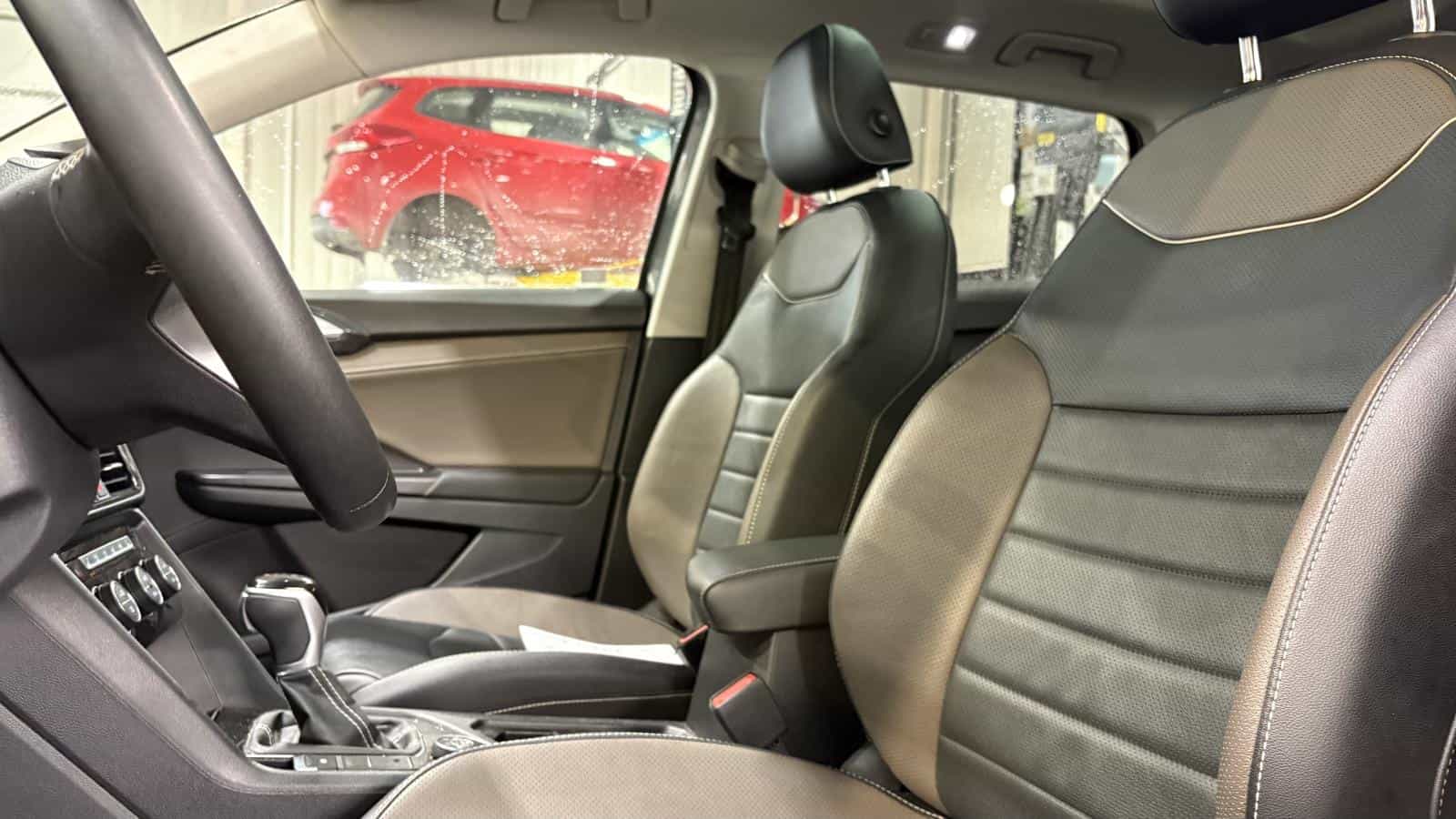 2023 Volkswagen Taos Highline Turbo *Awd *Bizone *Toit Pano *Cuir *Gps *Carplay - Image 14