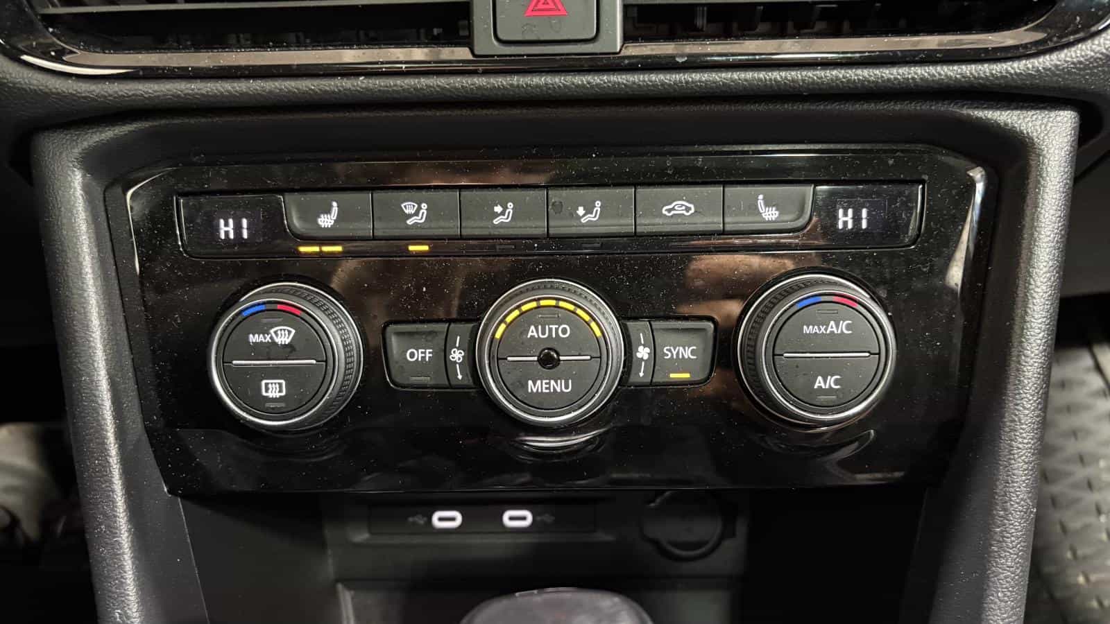 2023 Volkswagen Taos Highline Turbo *Awd *Bizone *Toit Pano *Cuir *Gps *Carplay - Image 31