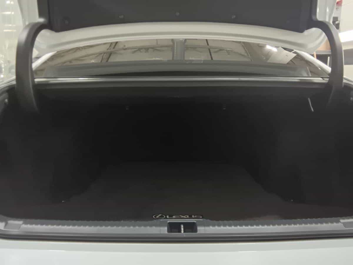 2024 Lexus IS Is 300 *Awd *V6 3.5L *Toit Ouvrant *Cuir *Sièges Chauffants - Image 9