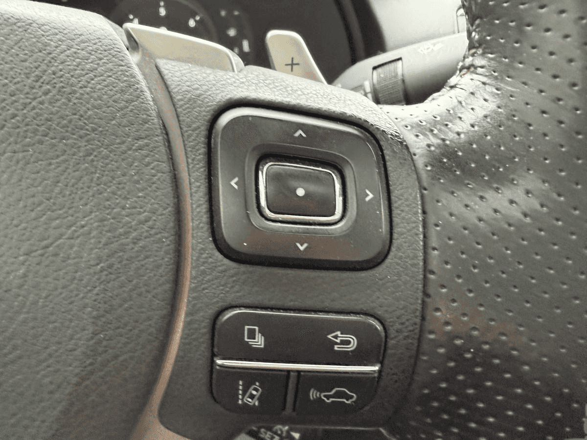 2018 Lexus RC Rc 300 Awd - Bas Kilometrage - - Image 11