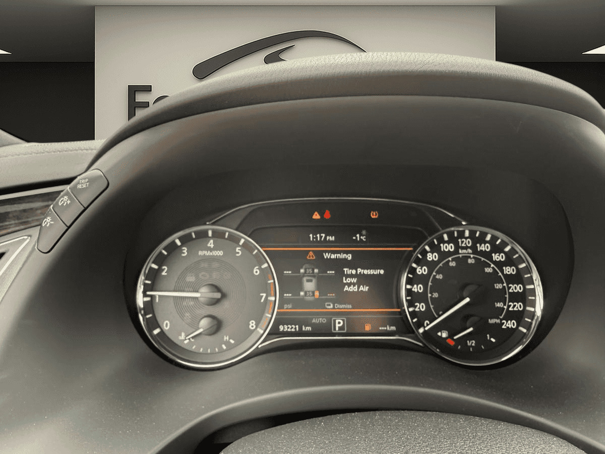 2021 Infiniti QX80 Luxe - 7 Passagers - - Image 10