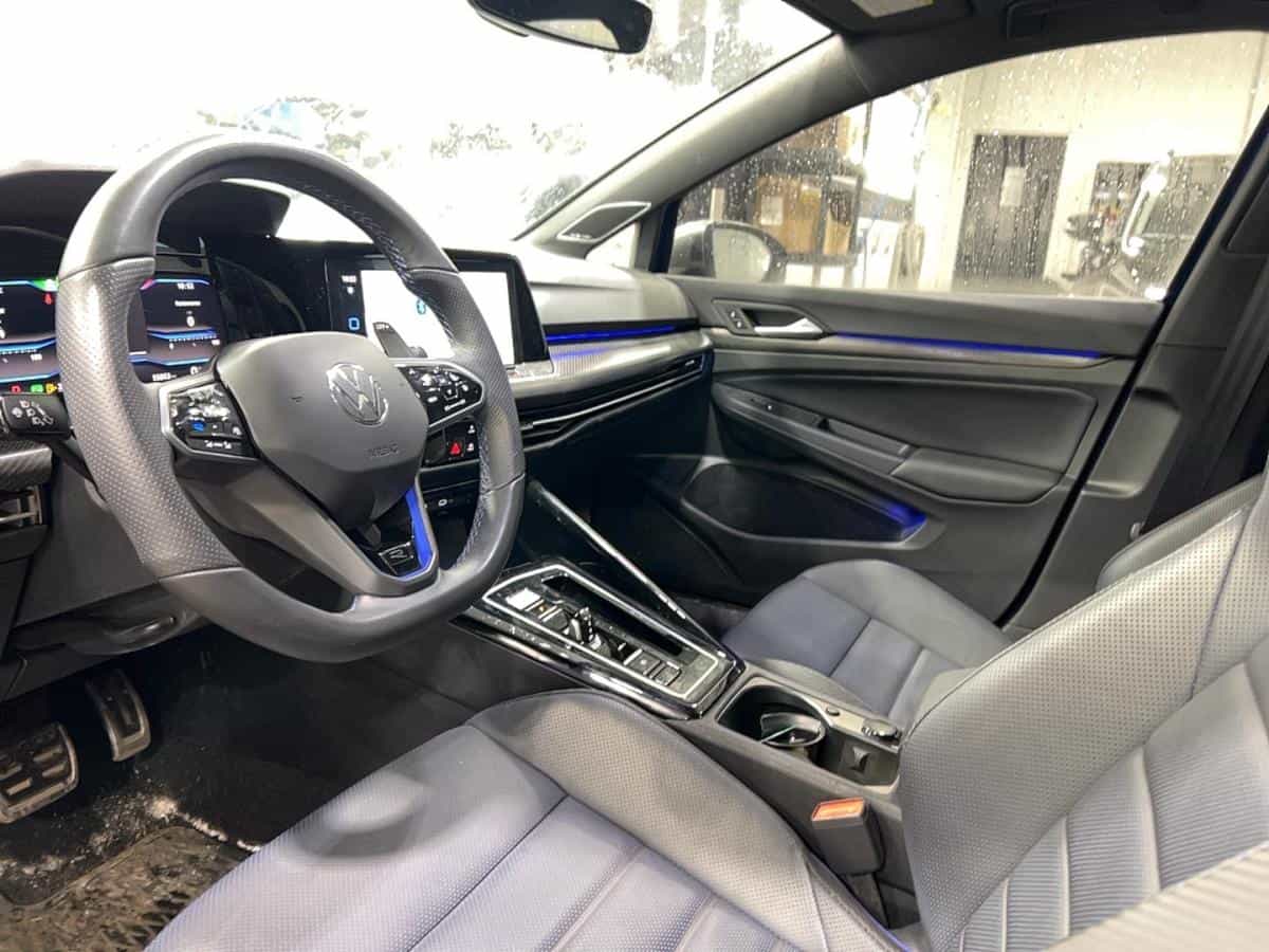 2024 Volkswagen Golf R Cuir* Toit* Volant Chauffant* Camera* - Image 10