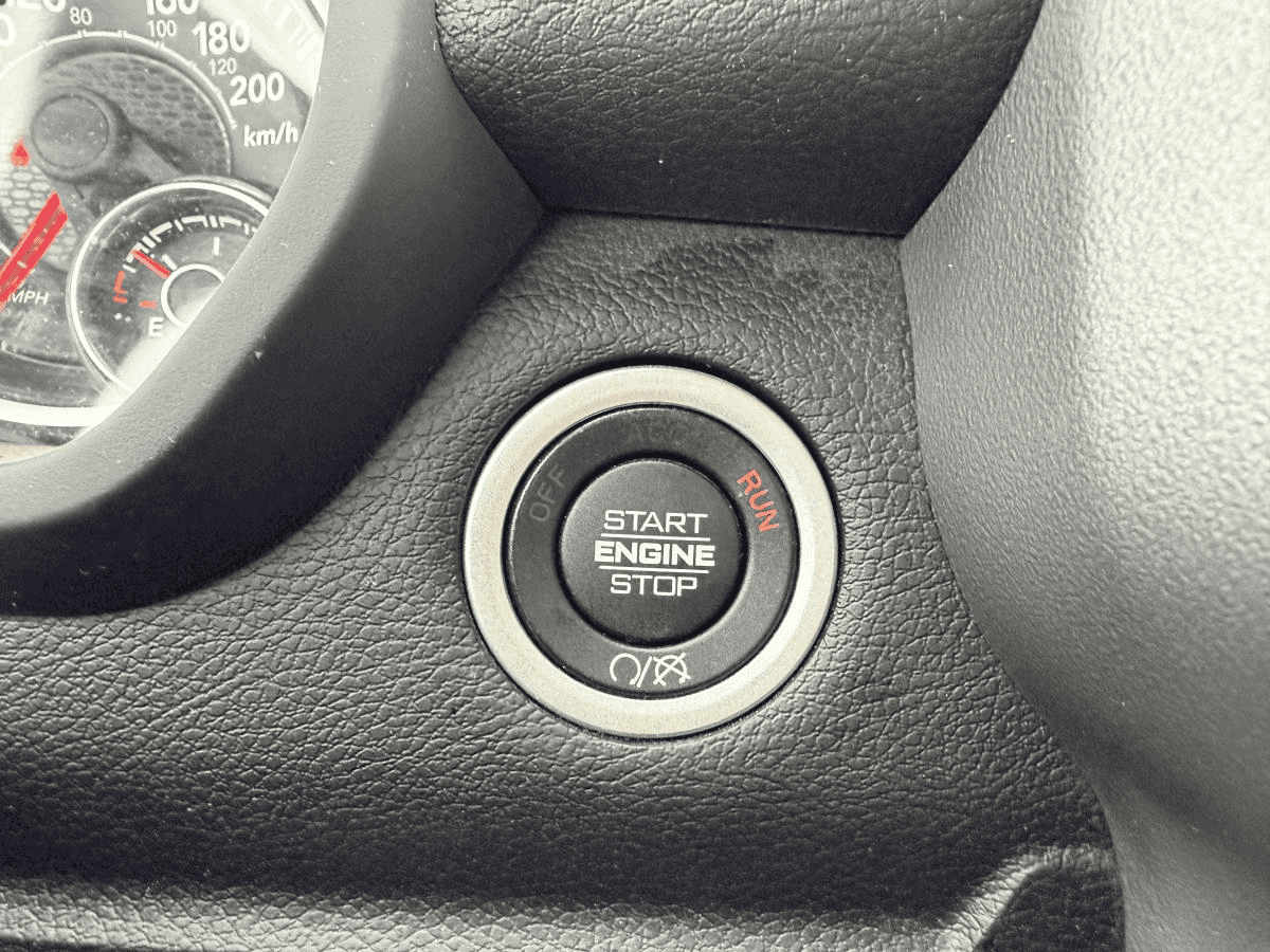 2023 RAM 3500 Big Horn cabine d'équipe 4x4 Boîte de 8 pi - Image 15