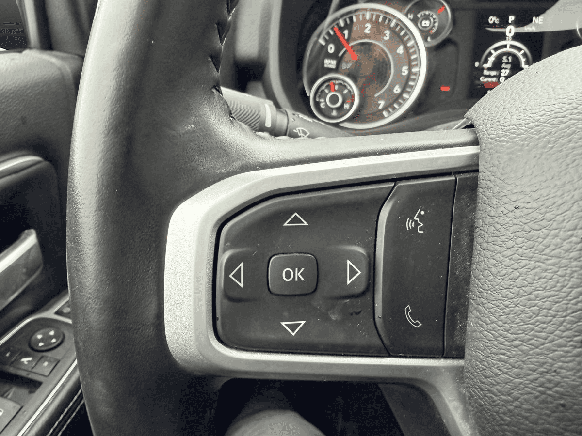 Image 23 RAM 3500 Big Horn cabine d'équipe 4x4 Boîte de 8 pi 2023