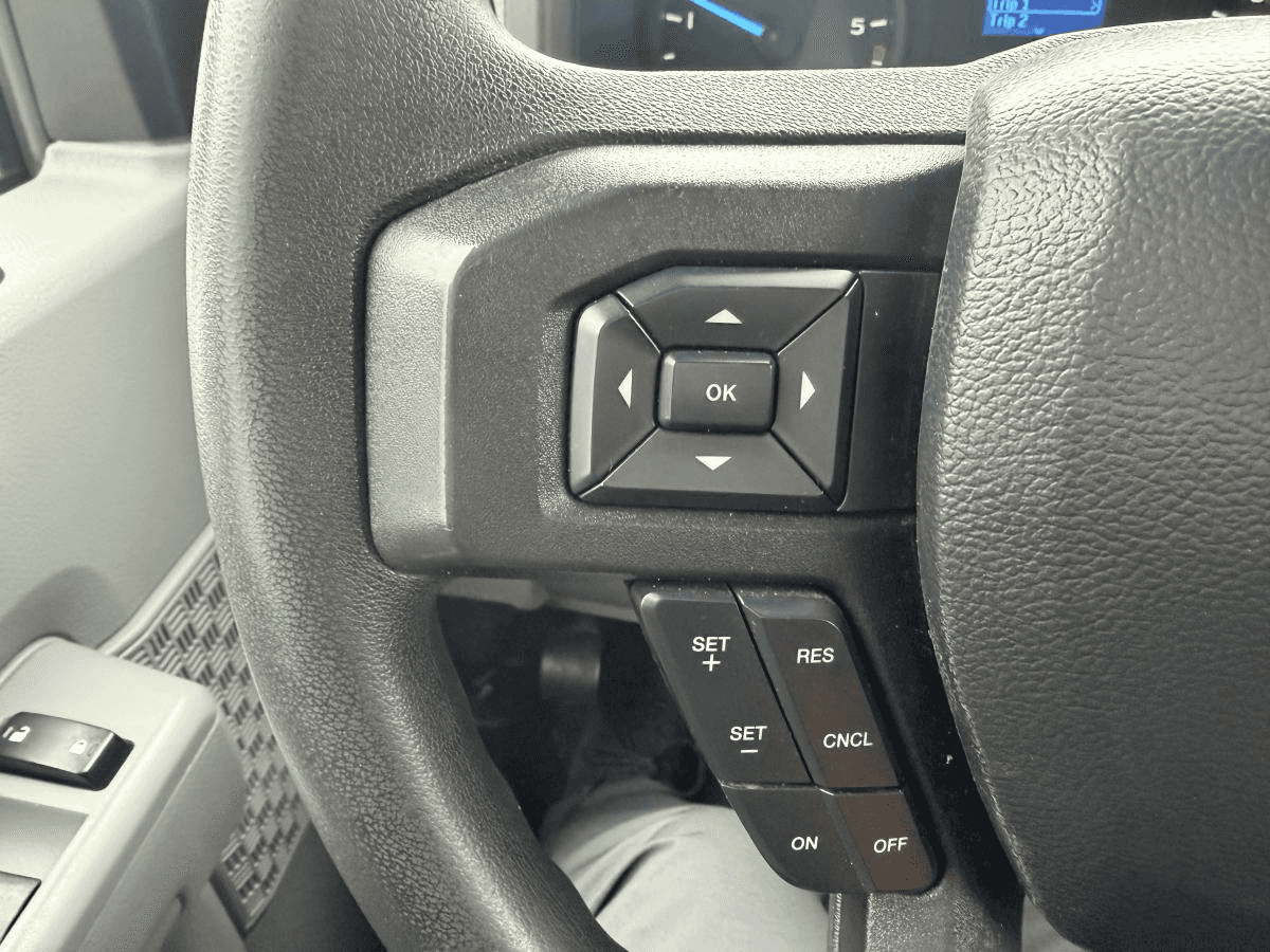 Image 20 Ford E-450 E-450 158 po RARJ 2023