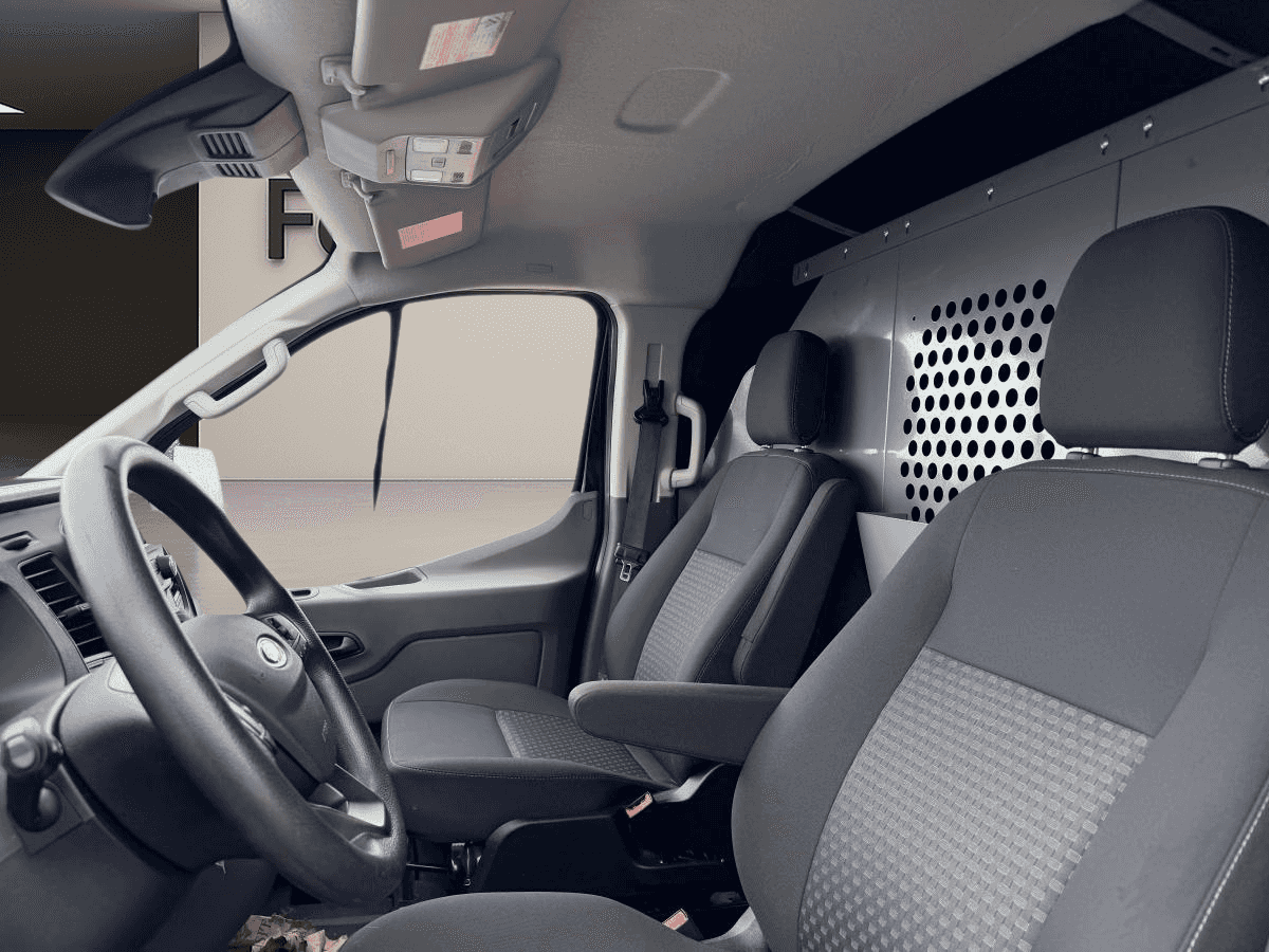 Image 3 Ford Transit Cargo Van T-150 PA toit bas 130 po PNBV de 8 670 lb 2023