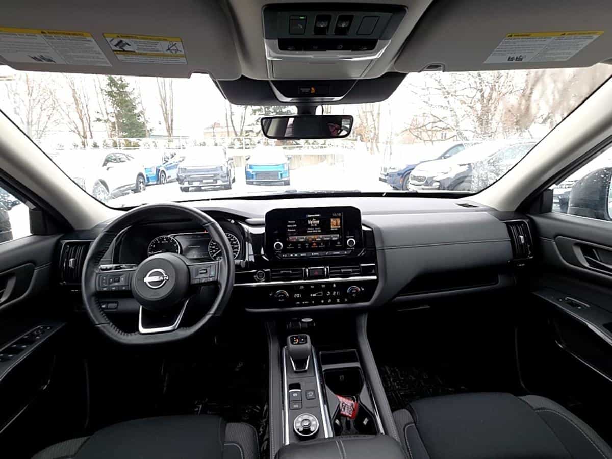 2024 Nissan Pathfinder Sv *Awd *Toit Pano *Volant Chauffant *Cruise *8 Passagers - Image 7