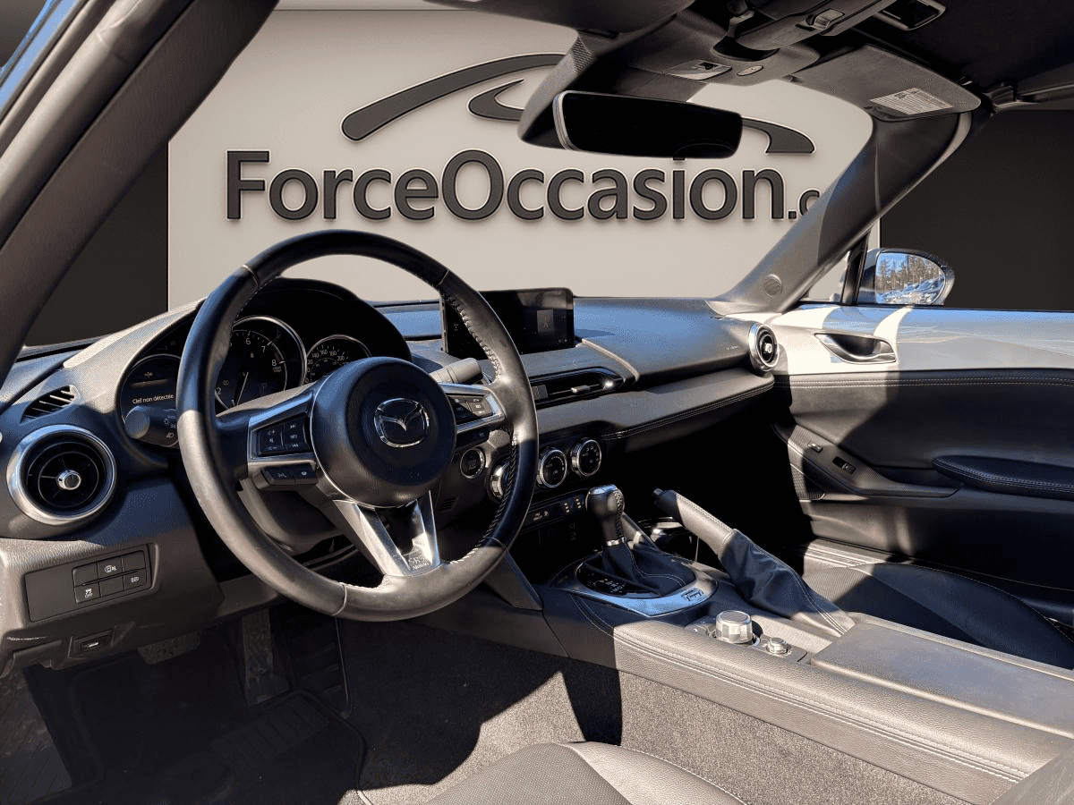 2024 Mazda MX-5 Gt * Rwd * 181Hp * Carplay * Caméra * Sièges Chauff * - Image 7