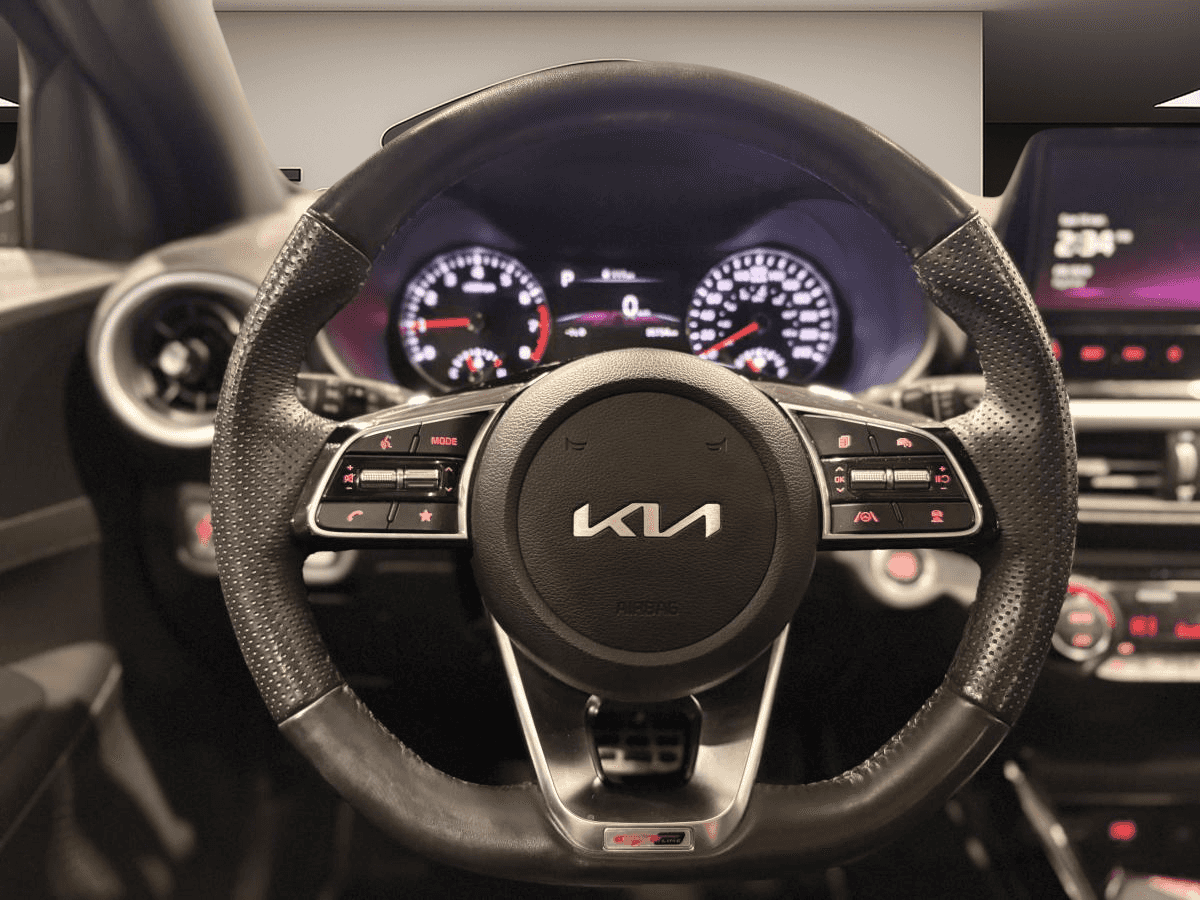 2023 Kia Forte Gt-Line * Cuir * Toit * Caméra * Carplay * Sièges Ventilés * - Image 12