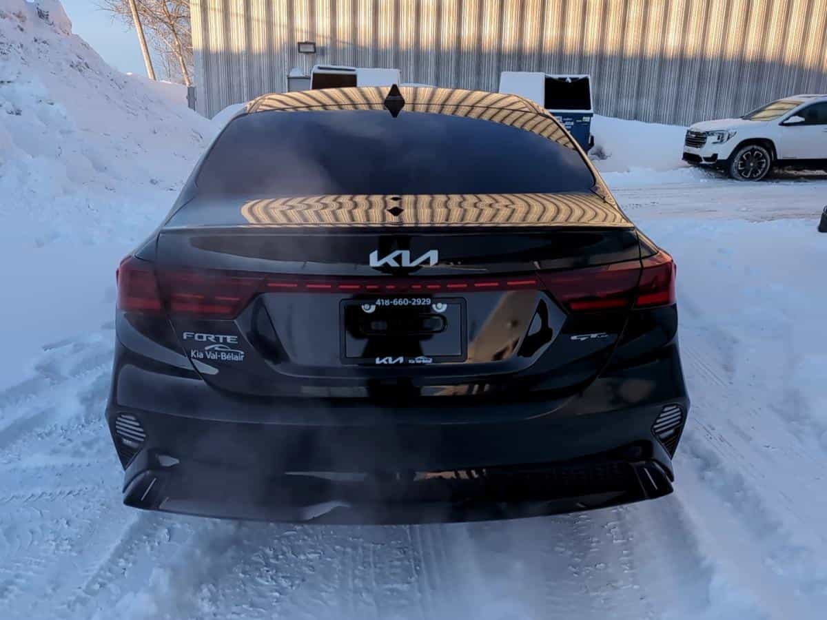 2023 Kia Forte Gt-Line * Cuir * Toit * Caméra * Carplay * Sièges Ventilés * - Image 3
