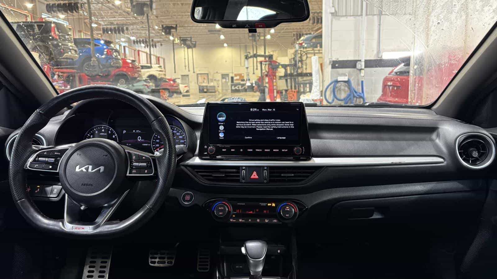 Image 7 Kia Forte Gt Limited Dct Turbo *Cuir *Toit *Gps *Bizone *Siege Ventilé 2023