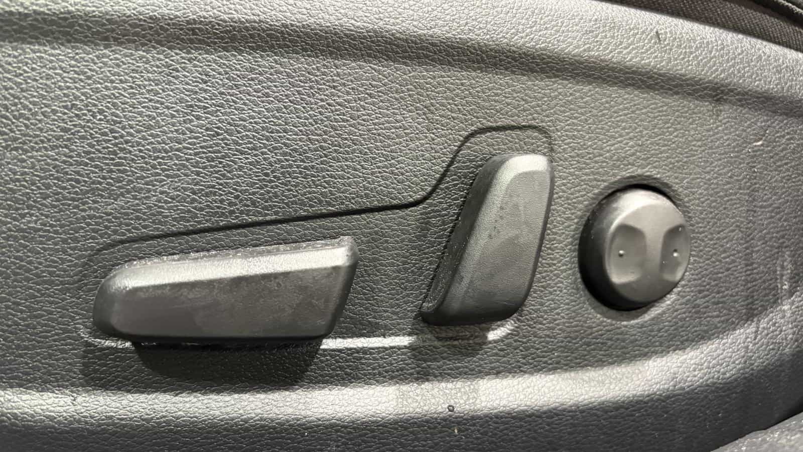 Image 14 Kia Forte Gt Limited Dct Turbo *Cuir *Toit *Gps *Bizone *Siege Ventilé 2023