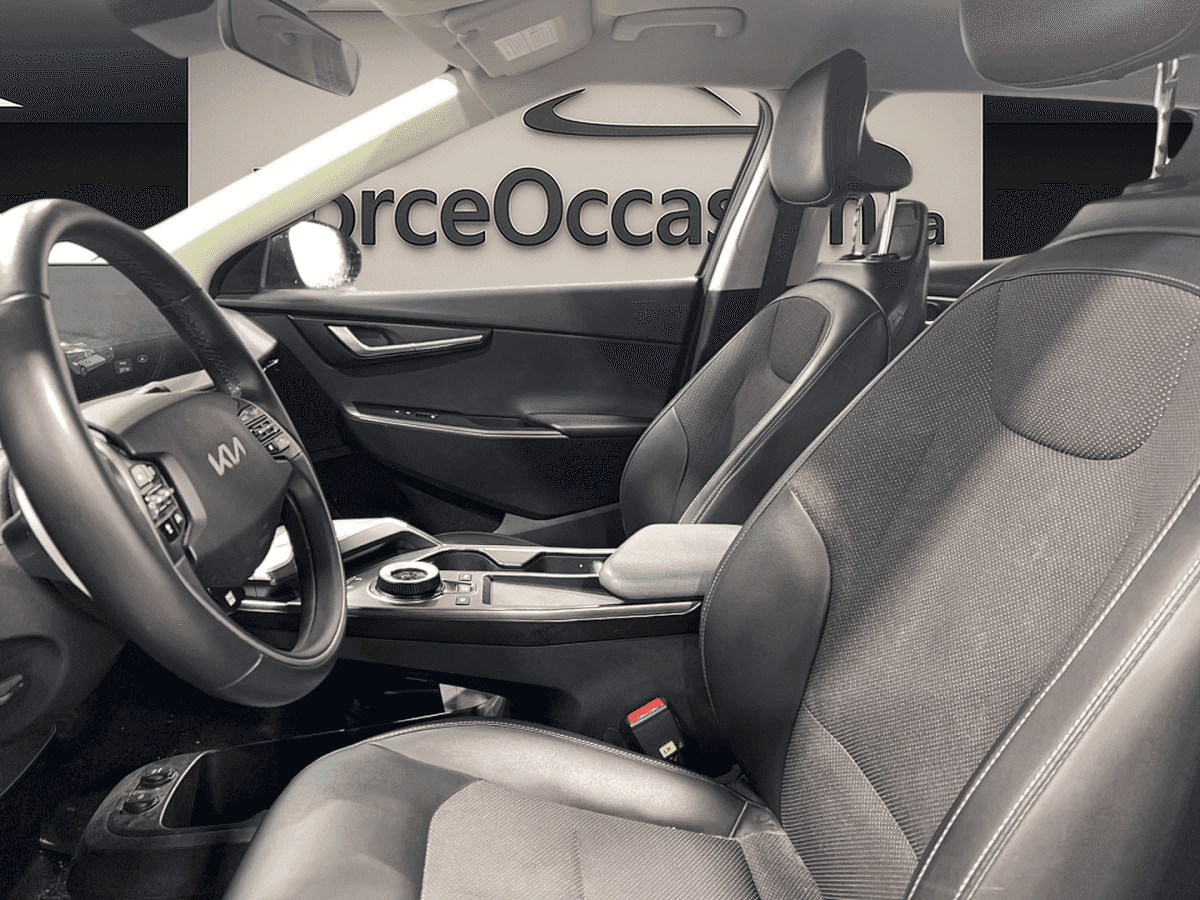 Image 7 Kia EV6 Light* Gps* Cuir* Sieges Chauffants* Camera* 2023