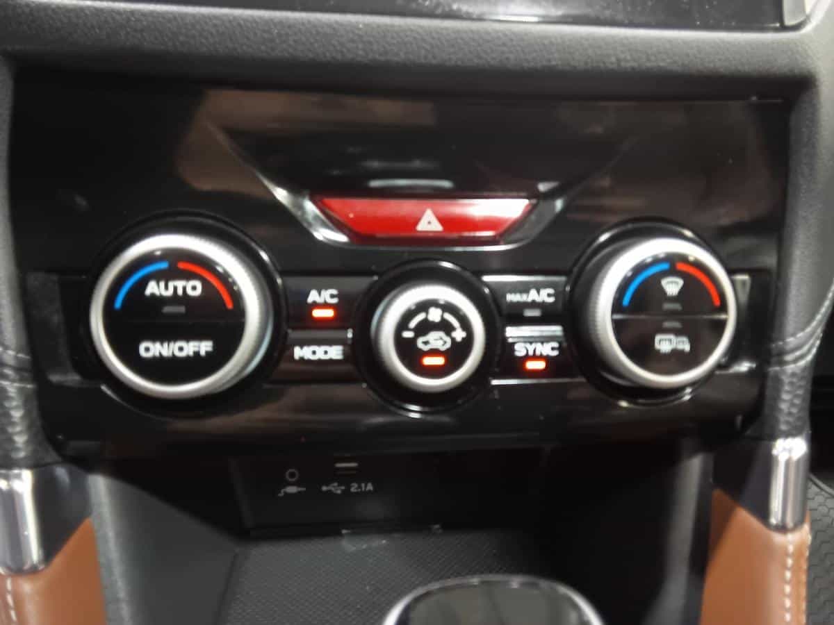 2022 Subaru Forester Premier* Cuir* Toit Pano* Volant Chauffant* Camera* - Image 28