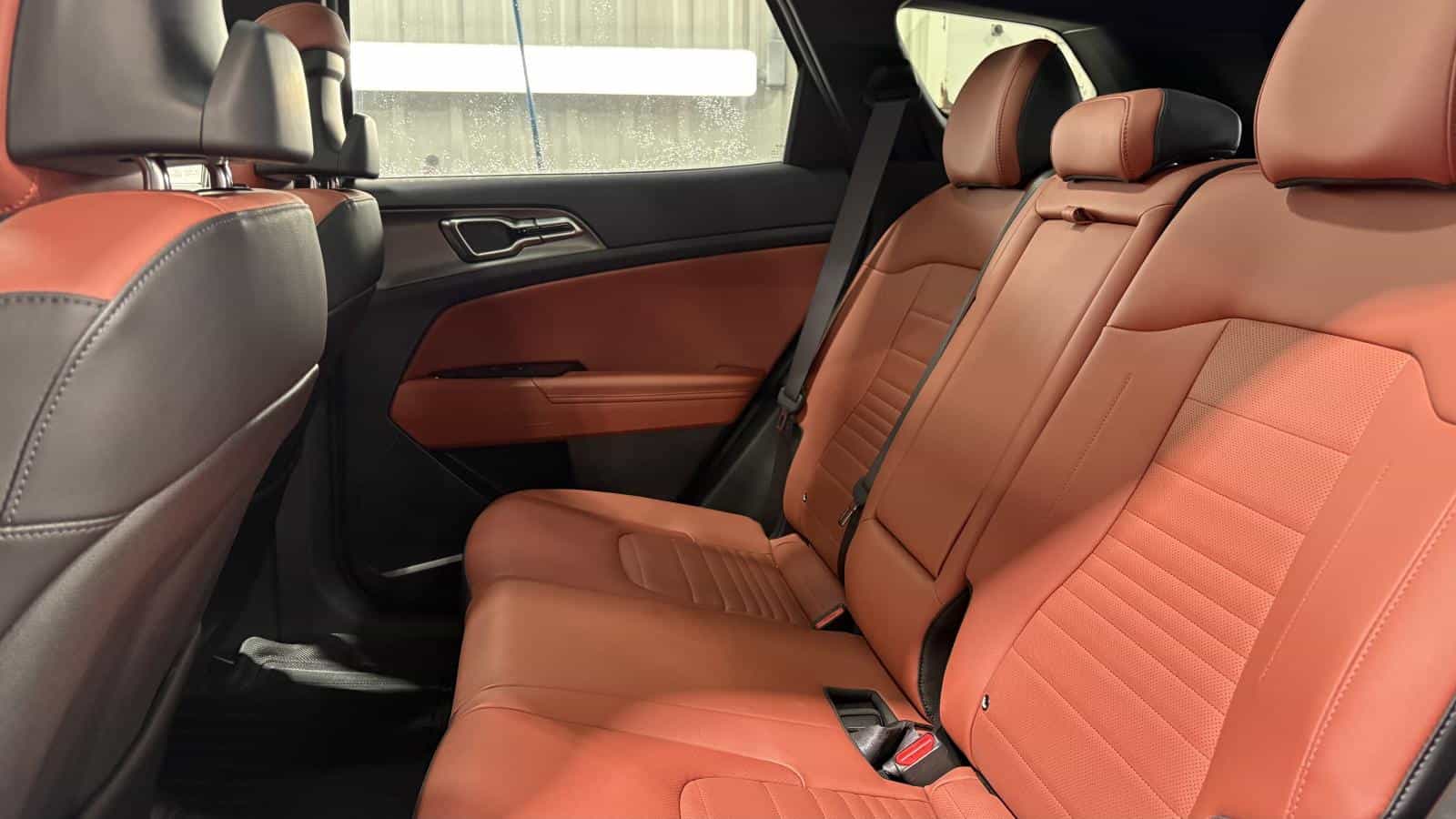 Image 25 Kia Sportage Sx *Awd *Cuir Rouge *Toit Pano *Gps *Bizone *Carplay 2024