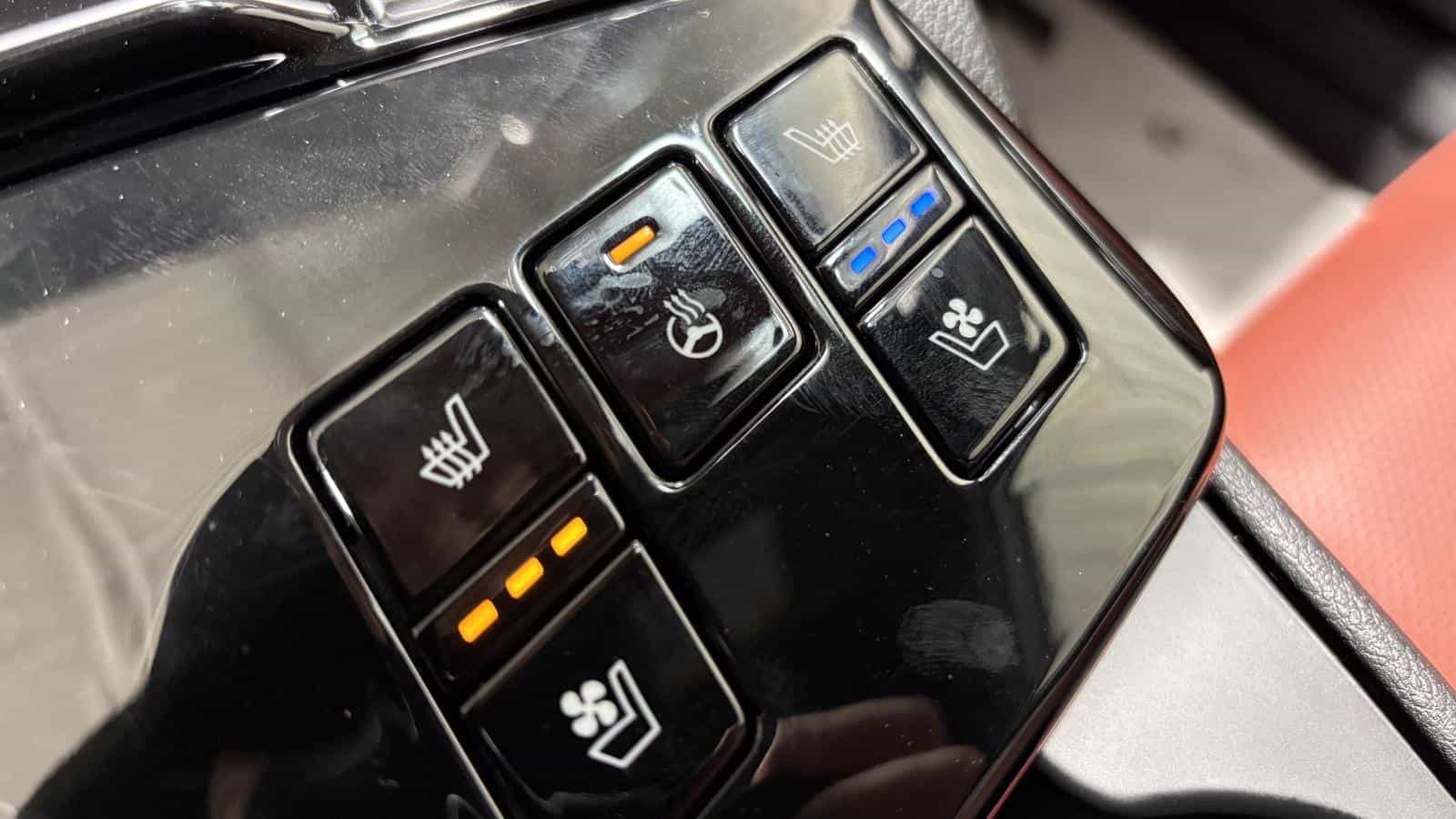 Image 31 Kia Sportage Sx *Awd *Cuir Rouge *Toit Pano *Gps *Bizone *Carplay 2024