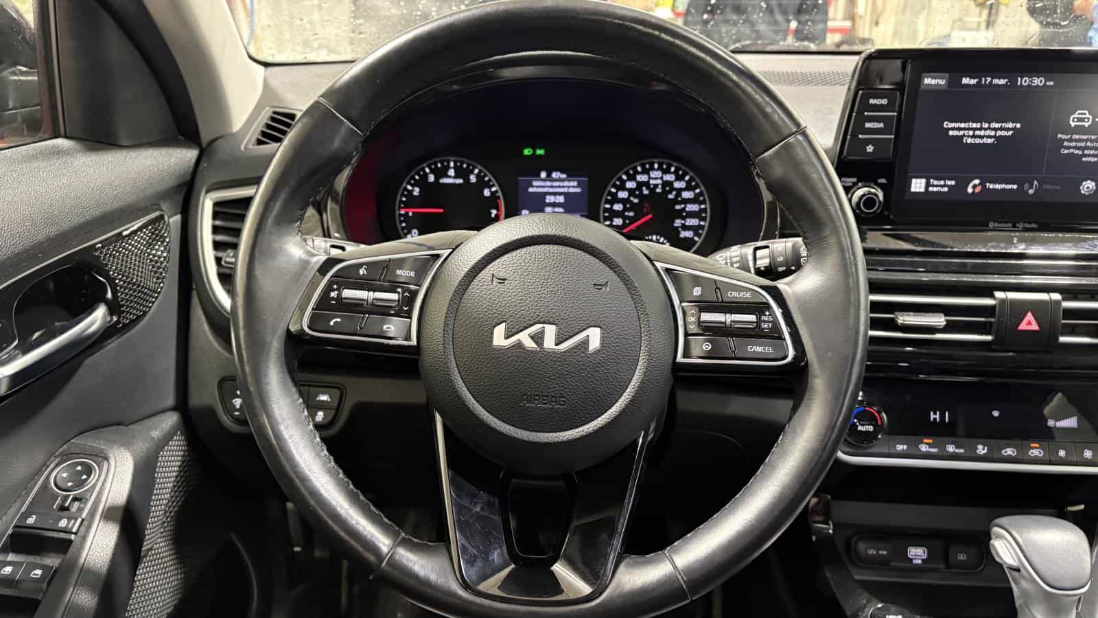 Image 8 Kia Seltos Ex *Awd *Cuir *Toit *Carplay *Caméra *Volant/Siege Chauffant 2023