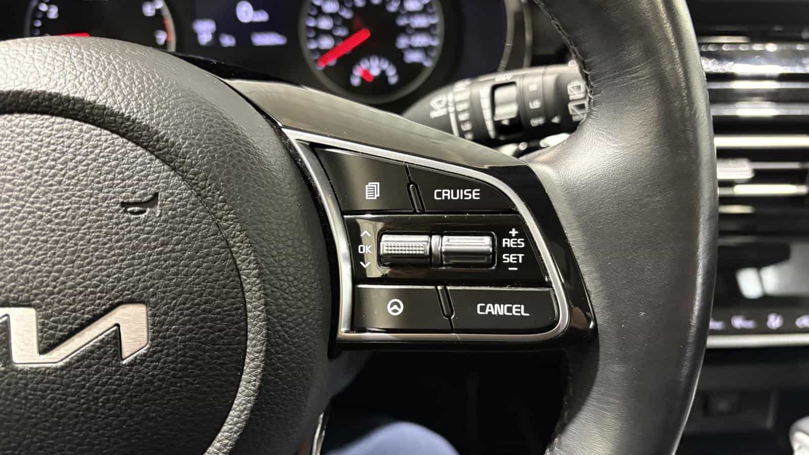 Image 17 Kia Seltos Ex *Awd *Cuir *Toit *Carplay *Caméra *Volant/Siege Chauffant 2023