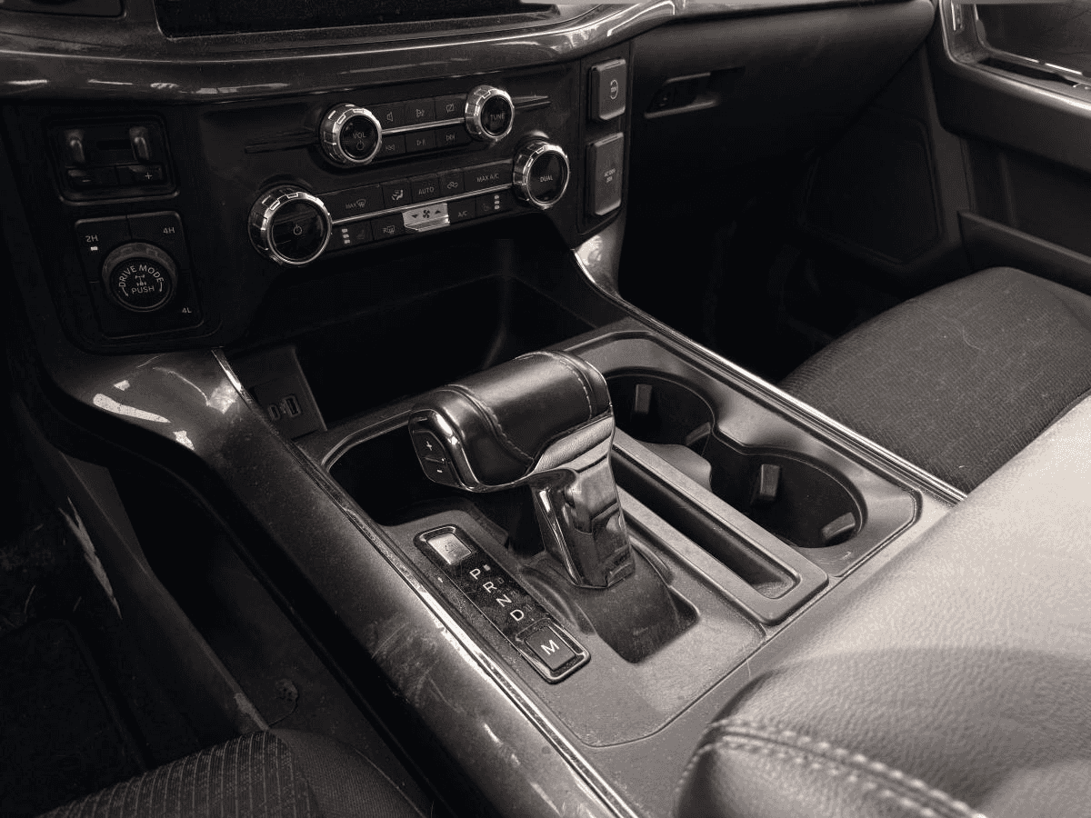 Image 17 Ford F-150 Xlt 4X4 * Hev * 430Hp * Caméra * Carplay * Sièges Chauff * 2022