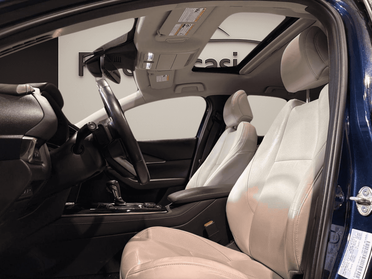 Image 5 Mazda CX-30 Gt Awd * Turbo * 186Hp * Cuir * Toit * Bose * Volant Chauff * 2021