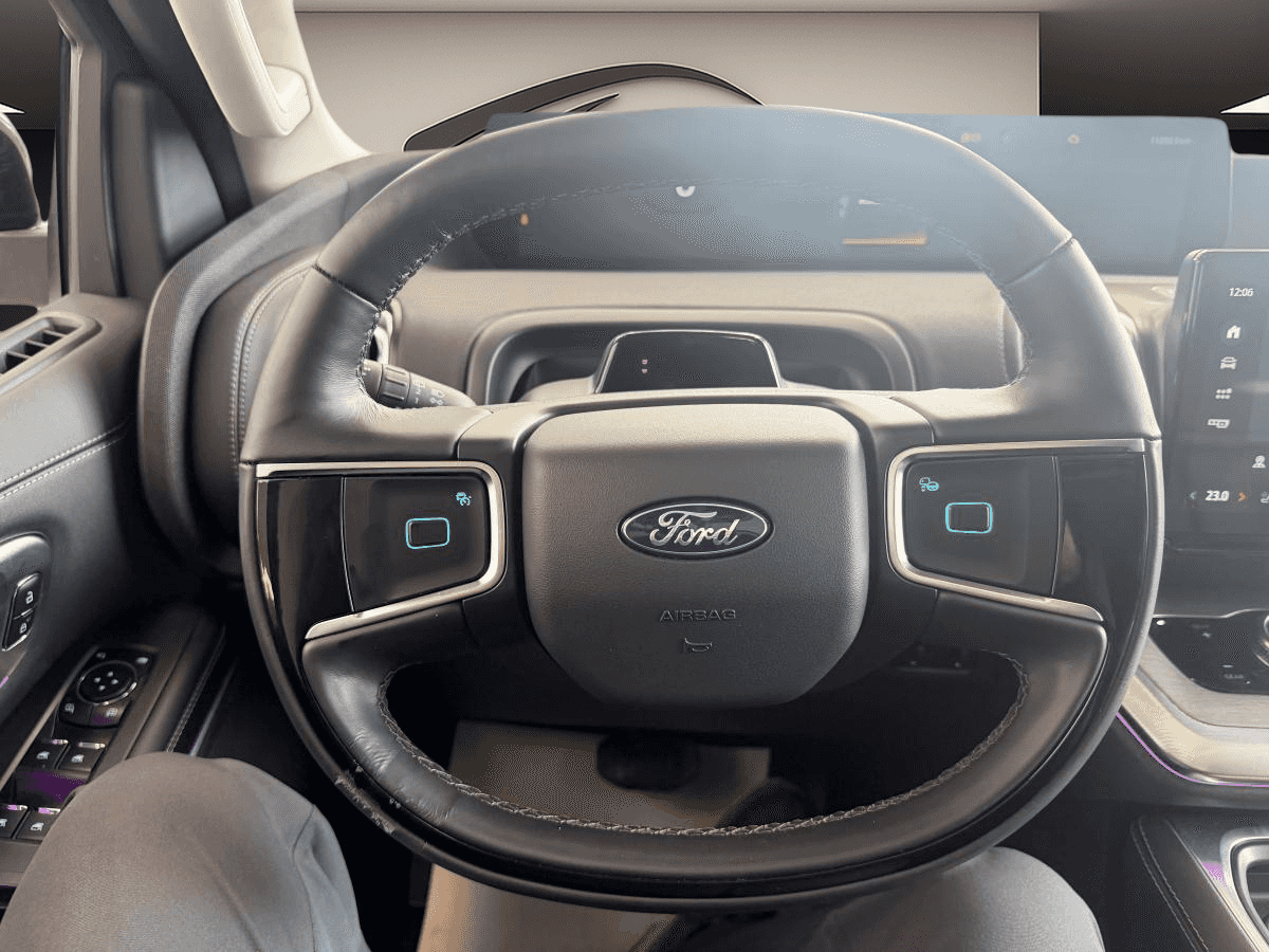 Image 13 Ford Expedition Platinum Max 4x4 2025