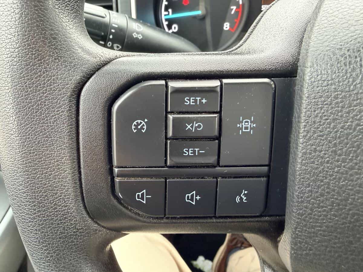 Image 22 Ford F-150 XLT cabine SuperCrew 4RM caisse de 6,5 pi 2023