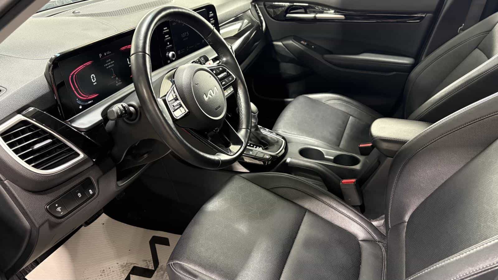 Image 14 Kia Seltos Ex *Awd *Cuir *Toit *Carplay *Caméra *Volant/Siege Chauffant 2025