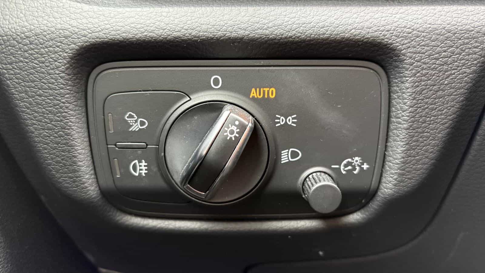 Image 17 Audi A3 Komfort 45 Turbo *Carplay *Cuir *Toit *Bizone *Caméra 2019