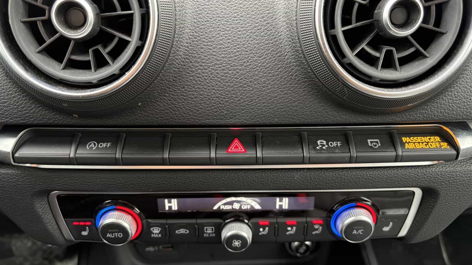 Image 31 Audi A3 Komfort 45 Turbo *Carplay *Cuir *Toit *Bizone *Caméra 2019