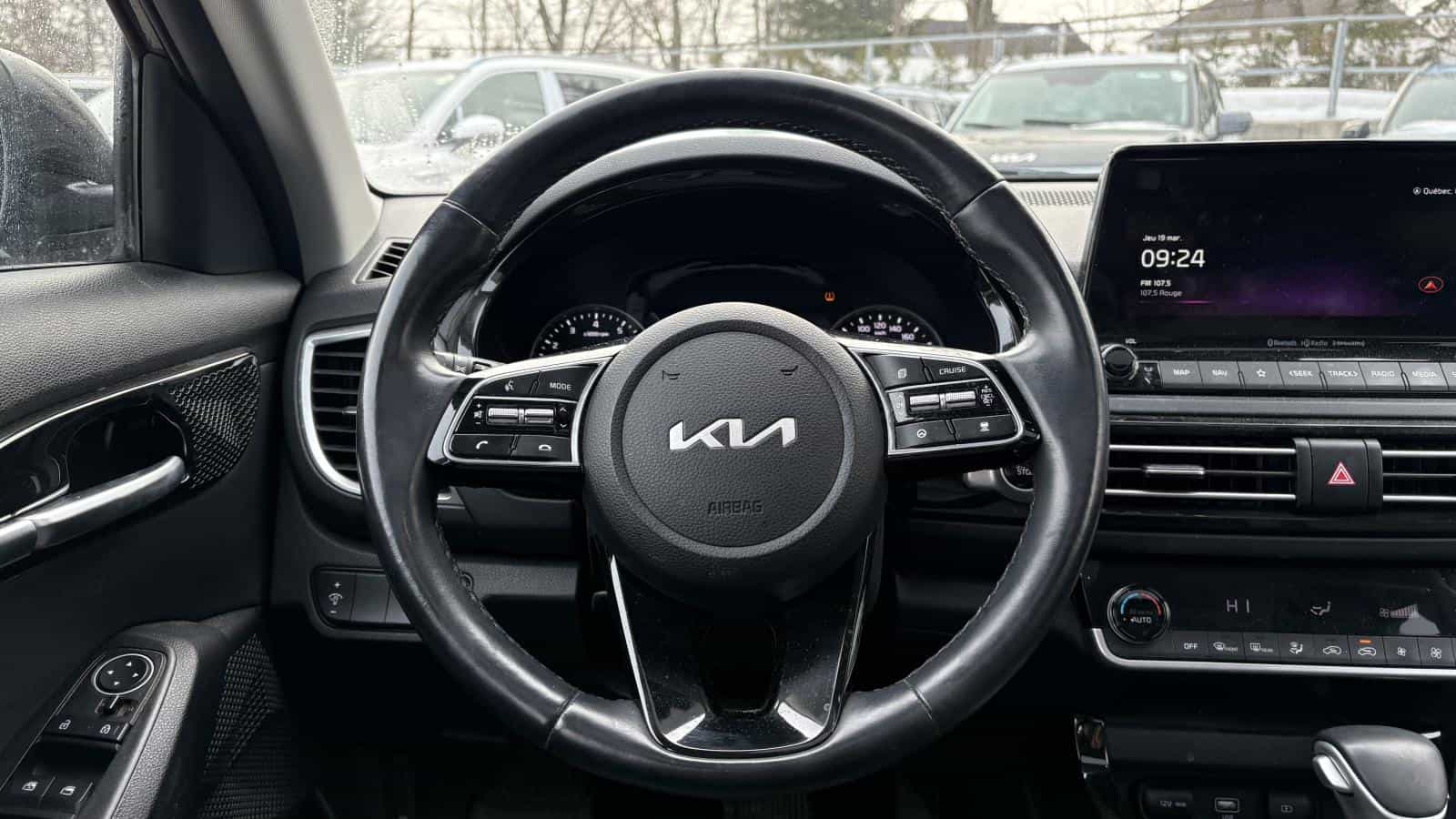 Image 8 Kia Seltos Ex Premium *Awd *Cuir *Toit *Gps *Siege Ventilé *Carplay 2023