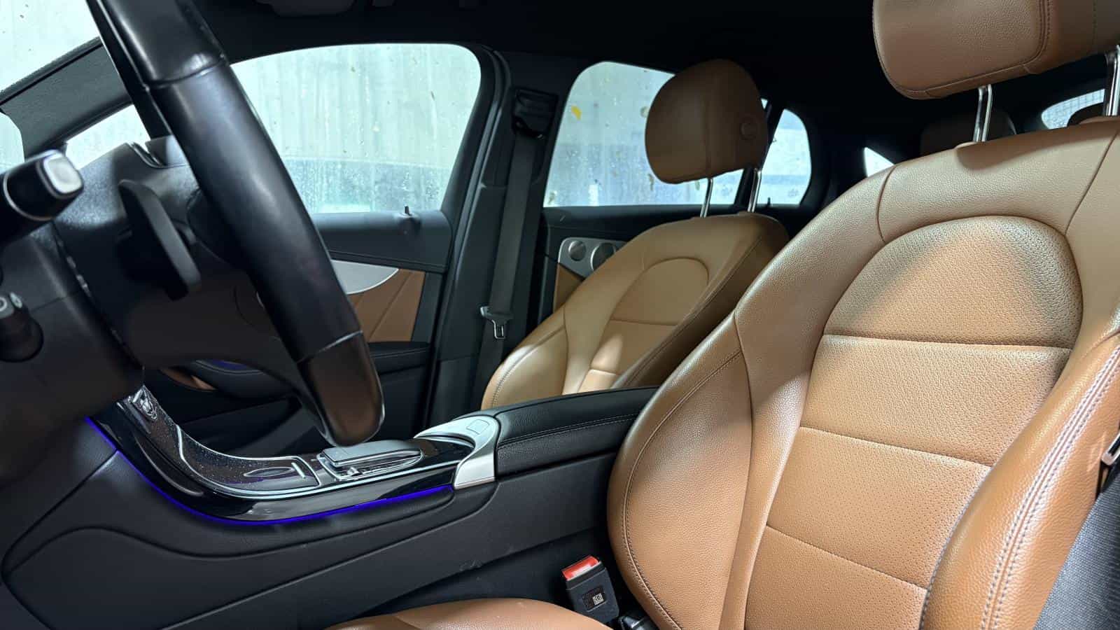 Image 16 Mercedes-Benz GLC Glc 300 Coupé Turbo *Awd *Bizone *Cuir Brun *Toit *Carplay 2023