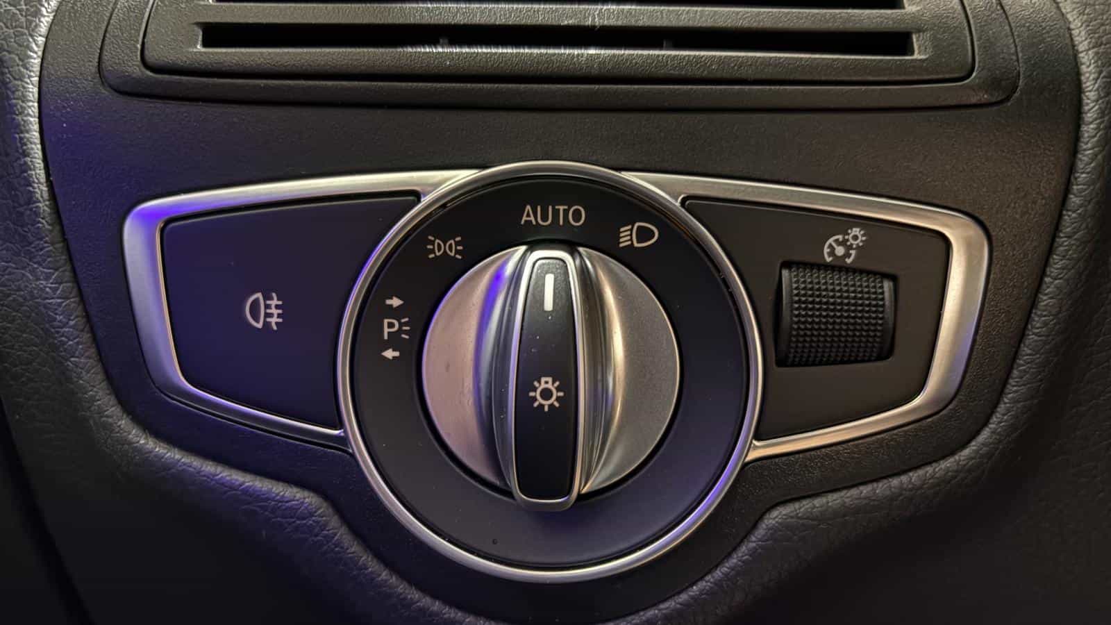 Image 19 Mercedes-Benz GLC Glc 300 Coupé Turbo *Awd *Bizone *Cuir Brun *Toit *Carplay 2023