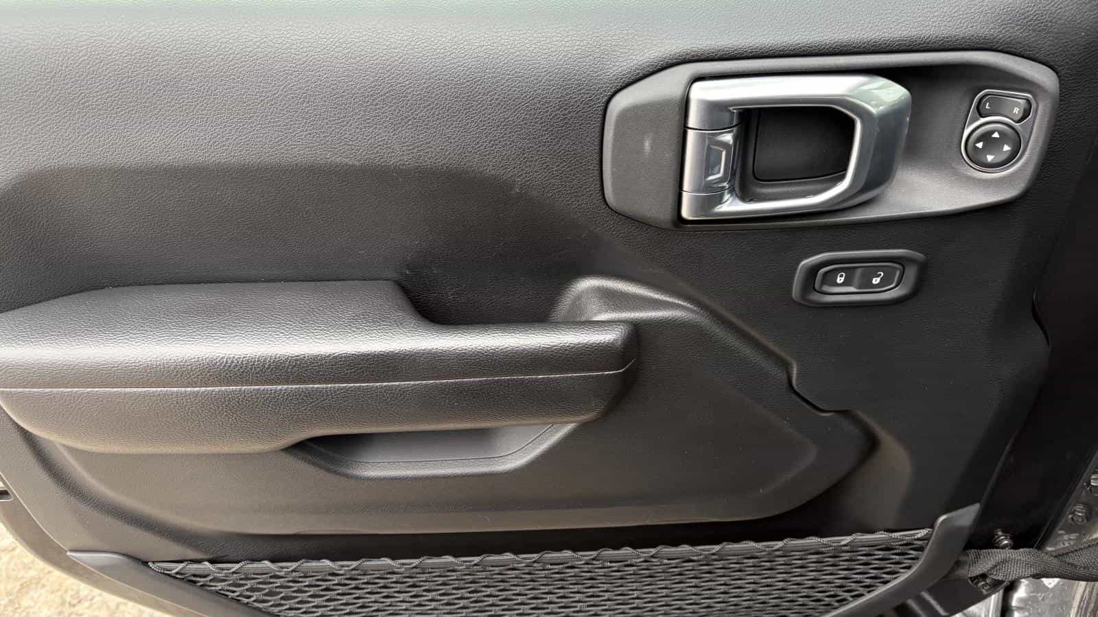 Image 11 Jeep Wrangler Sport S V6 285HP *AWD *CARPLAY *VOLANT/SIEGE CHAUFFANT *BIZONE 2022